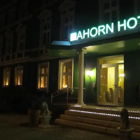 Hotel Ahorn Chociebuż