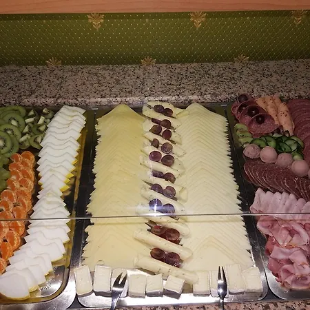Ahorn Chociebuż